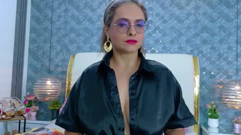 Marilyn Vega online show from March 2026 08:45:01 PM