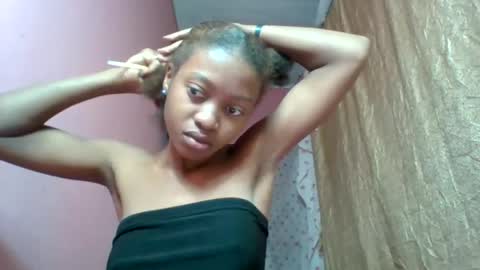 Snapshot of marinagold69 chatting on July 2026 06:05:01 AM marinagold69 online show from July 2026 06:05:01 AM
