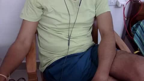 The SHY UncutBoy online show from February 2025 01:30:02 PM