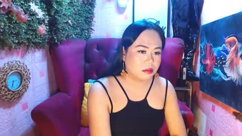 LEAH online show from September 2025 12:15:01 PM