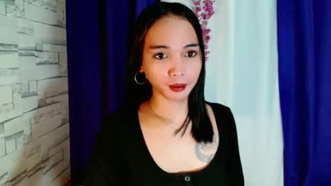 Snapshot of marishkafoxx chatting on May 2026 11:03:02 AM marishka online show from May 2026 11:03:02 AM