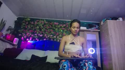 Maritza Ferrer -Samara Beltran online show from January 2025 03:09:02 AM