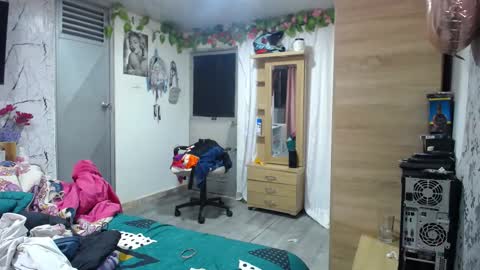 Maritza Ferrer -Samara Beltran online show from September 2025 03:07:02 AM