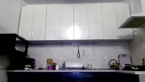 mariza_love359092 online show from February 2026 09:07:01 PM