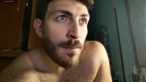 Snapshot of mark_ariete chatting on April 2026 09:50:01 PM mark_ariete online show from April 2026 09:50:01 PM