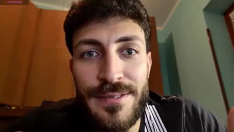 Snapshot of mark_ariete chatting on May 2026 09:32:01 PM mark_ariete online show from May 2026 09:32:01 PM