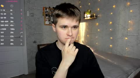 Mark online show from May 2026 03:03:02 AM