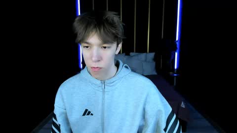 Mark online show from April 2026 09:01:02 AM