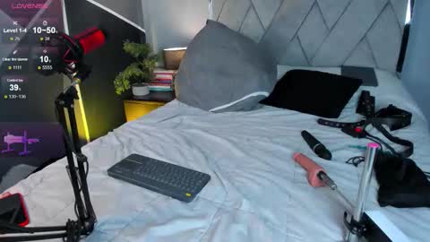 mark_broown_ online show from October 2025 05:11:02 PM