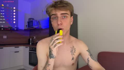 Mark 3 online show from October 2025 02:03:01 PM