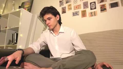 Mark online show from November 2025 03:12:02 PM