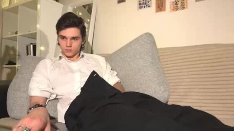 Mark online show from November 2025 02:53:02 PM