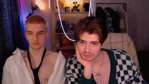 Snapshot of mark_sun chatting on March 2026 04:44:02 PM Mark online show from March 2026 04:44:02 PM