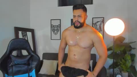 mark_x23 online show from February 2026 01:51:01 AM