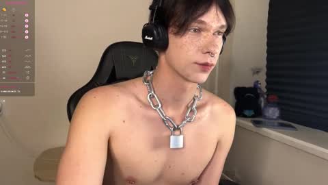 Mark online show from October 2025 03:02:01 PM