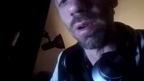 Snapshot of markinhobro chatting on May 2026 01:43:01 AM markinhobro online show from May 2026 01:43:01 AM