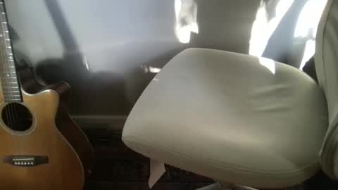 Snapshot of marklondonguy2023 chatting on October 2025 11:21:02 AM marklondonguy2023 online show from October 2025 11:21:02 AM