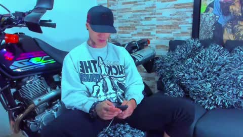 Sebastian online show from December 2024 08:11:02 AM