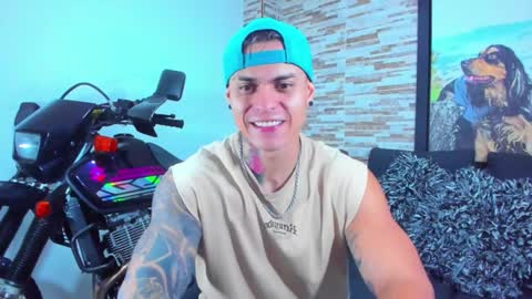 Sebastian online show from December 2024 04:34:02 AM