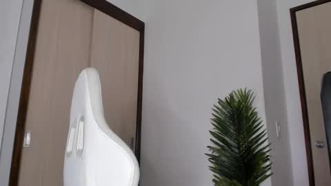 markus... Y online show from February 2025 02:05:02 AM