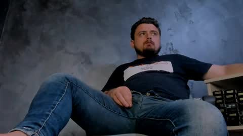 MARK online show from April 2026 06:10:01 PM