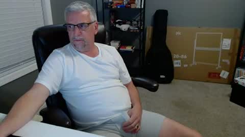 Snapshot of marky0029 chatting on July 2026 02:37:02 AM marky0029 online show from July 2026 02:37:02 AM