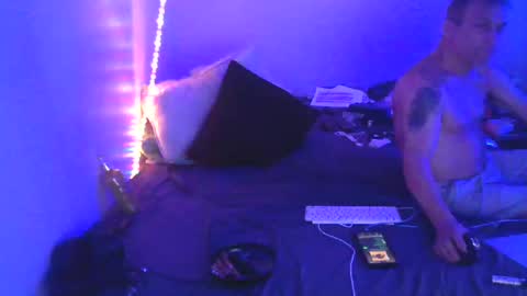 markymark101825061 online show from January 2025 01:53:02 AM