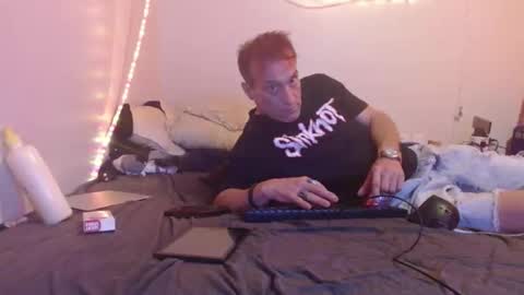 markymark101825061 online show from January 2025 04:06:02 AM