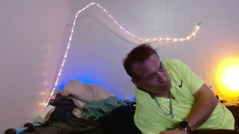 markymark101825061 online show from February 2025 11:24:01 PM