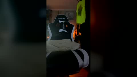 marlboroman694 online show from March 2026 09:24:02 AM