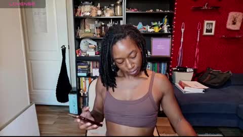 MarleyAquafina online show from November 2025 02:17:01 PM