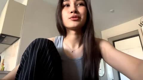 Kalli online show from June 2026 01:25:02 PM