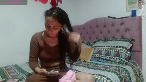 Snapshot of marly_hottest chatting on September 2025 01:45:02 PM marly_hottest online show from September 2025 01:45:02 PM