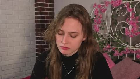 Andriella online show from April 2026 06:02:01 PM