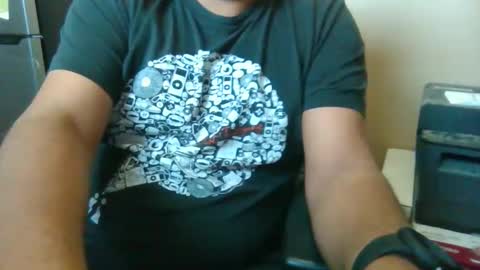 Snapshot of marriedandfrisky chatting on February 2026 02:50:02 PM Married Horny Guy online show from February 2026 02:50:02 PM