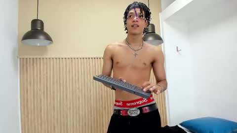 MARSHALL online show from September 2025 01:57:02 PM