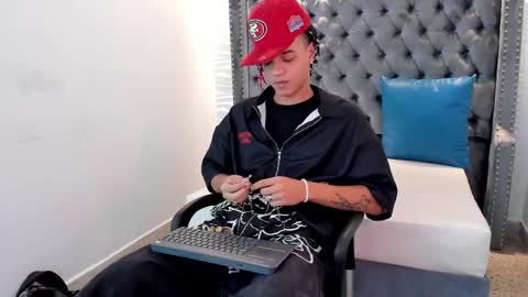 MARSHALL online show from November 2025 01:15:01 PM