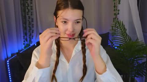 marshmelany online show from October 2025 01:30:02 AM