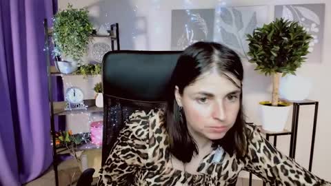 martaedams online show from April 2026 01:41:01 PM
