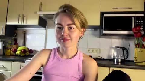 Marta online show from April 2026 08:53:02 PM