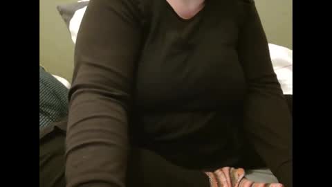 Snapshot of marthabriest chatting on January 2025 03:28:02 PM Martha online show from January 2025 03:28:02 PM