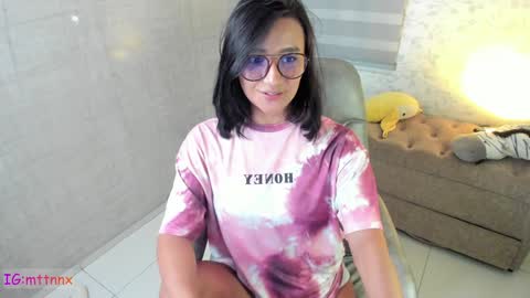 Martina online show from January 2025 10:41:01 AM