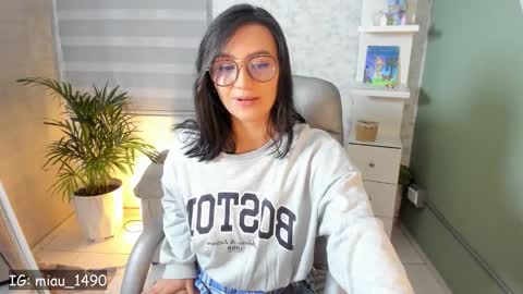 Martina online show from November 2025 06:35:02 AM