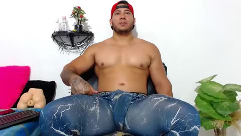 Martin instagrammartinfiit online show from October 2025 10:33:02 PM