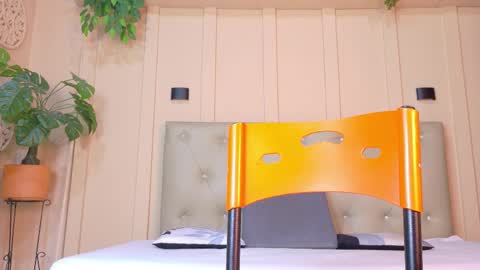 Martin online show from October 2025 07:25:02 PM