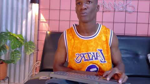 Martin online show from October 2025 01:17:02 AM