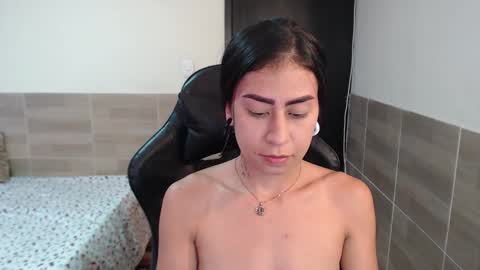 100 explicit here. follow  online show from January 2025 08:22:02 PM