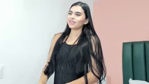 Martina Divine online show from November 2025 10:59:02 AM