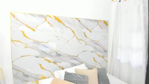 Martina  online show from February 2025 12:33:02 PM