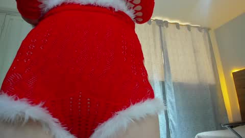 Snapshot of martina_lujann chatting on December 2024 04:21:02 PM M A R T I N A online show from December 2024 04:21:02 PM